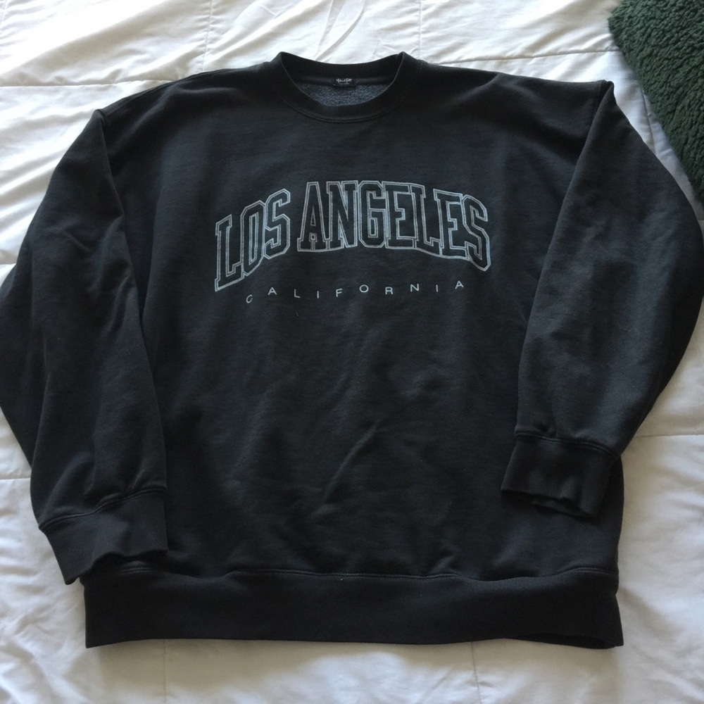 brandy melville erica los angeles sweatshirt!
